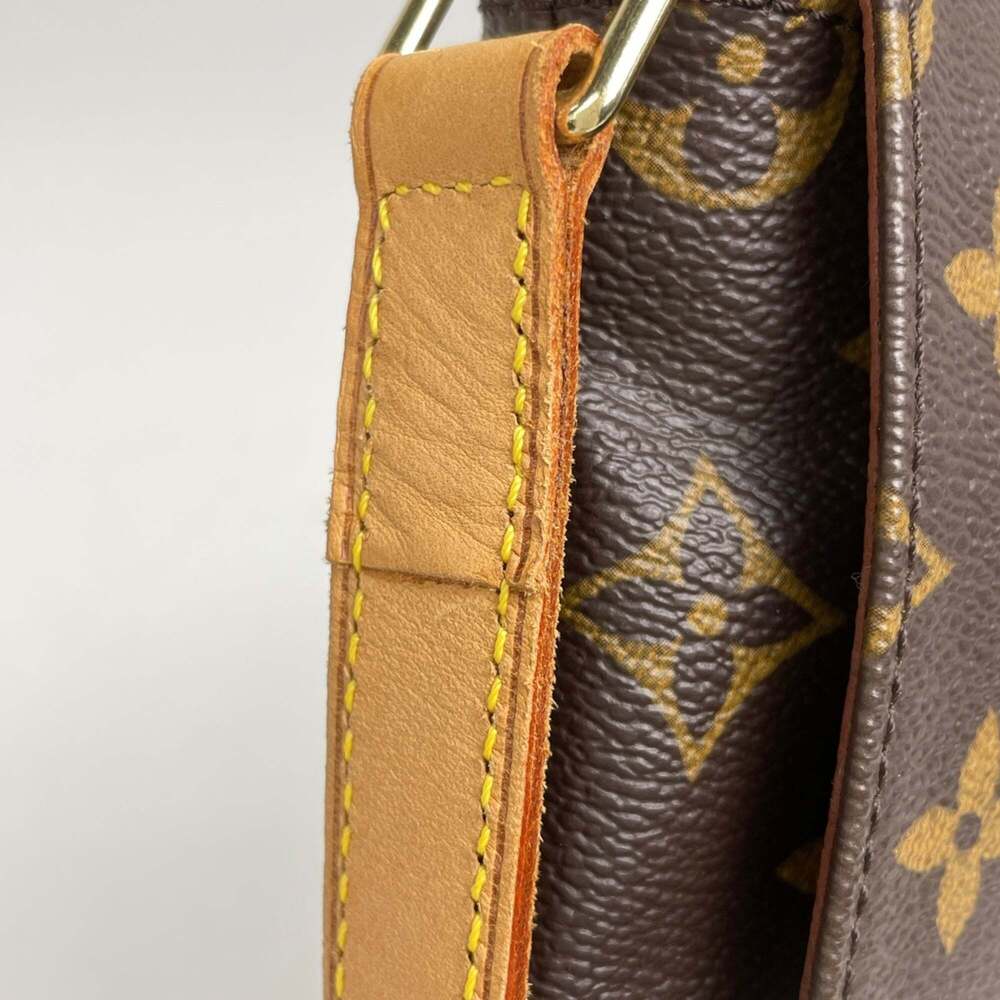 LOUIS VUITTON Brown Monogram Shoulder Bag - Picture 4 of 7